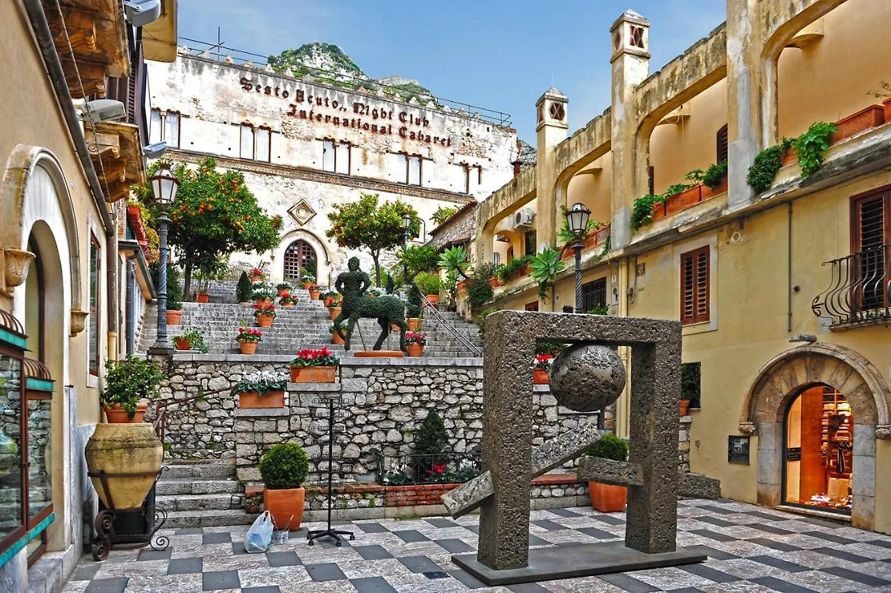 Calarosa Apartment Giardini Naxos